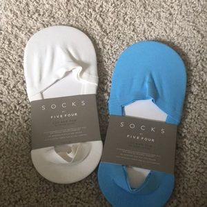 Two five four no show socks for men